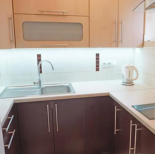 Oda ve Kahvaltı U Andzi